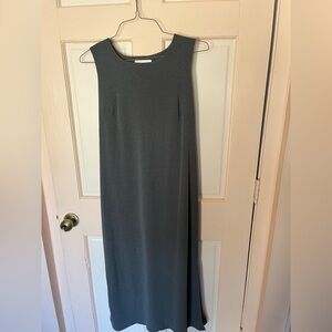 Donna Ricco Gray Sleeveless Maxi Dress